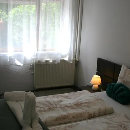 Apartamento Friends - Promenade Foeldszint *